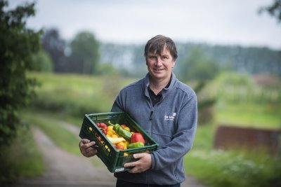 Bruno van bioboerderij De Loods