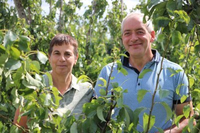 Fruitkwekers Agnes en Luc van Gezond van bij ons