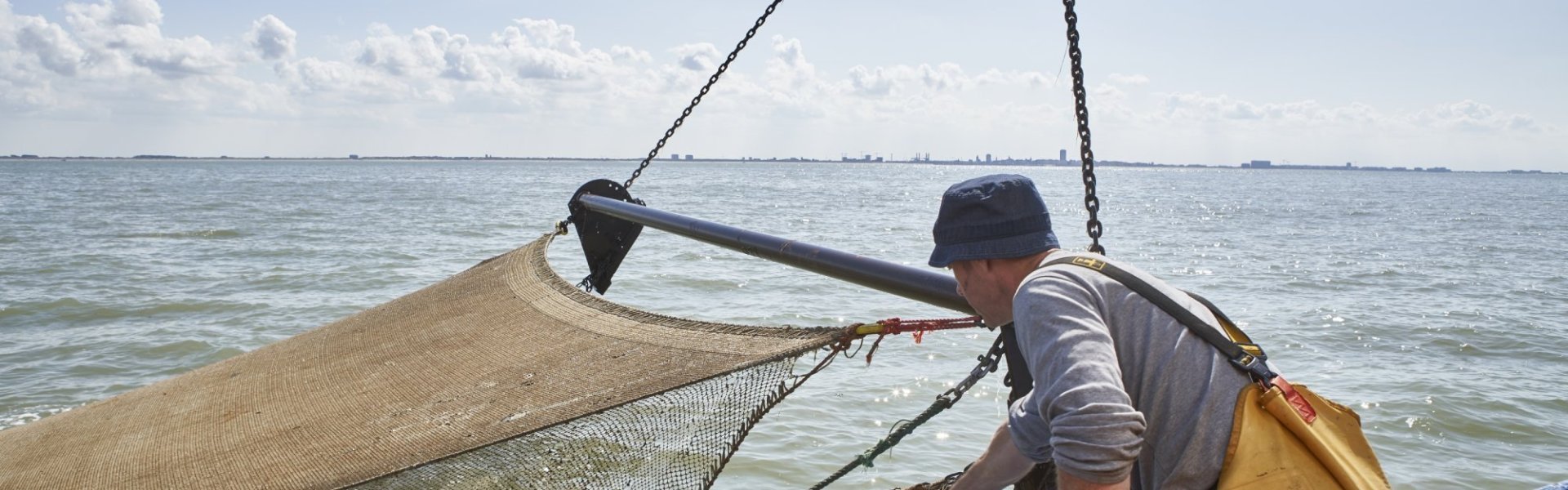 Visser op zee