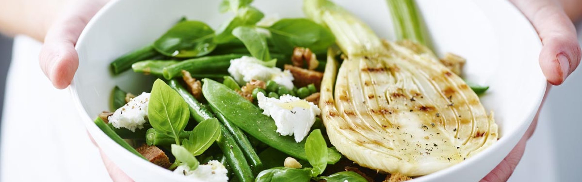 Salade met geroosterde venkel